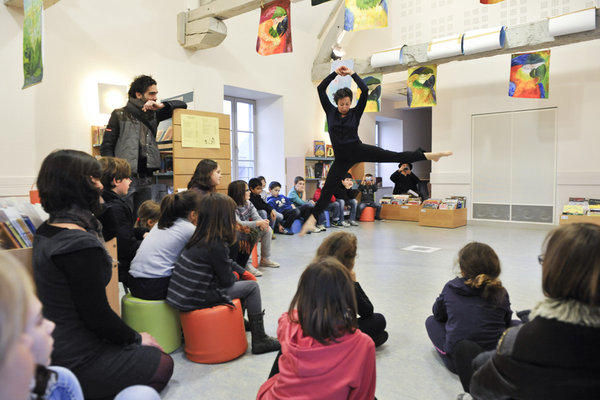 Danse en bibliothèque