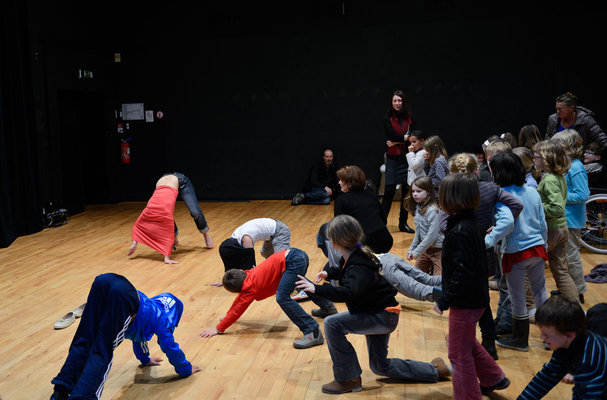 "Rétrospective" par Xavier Le Roy - photo Nyima Leray