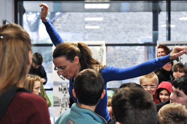 Danse en bibliothèque